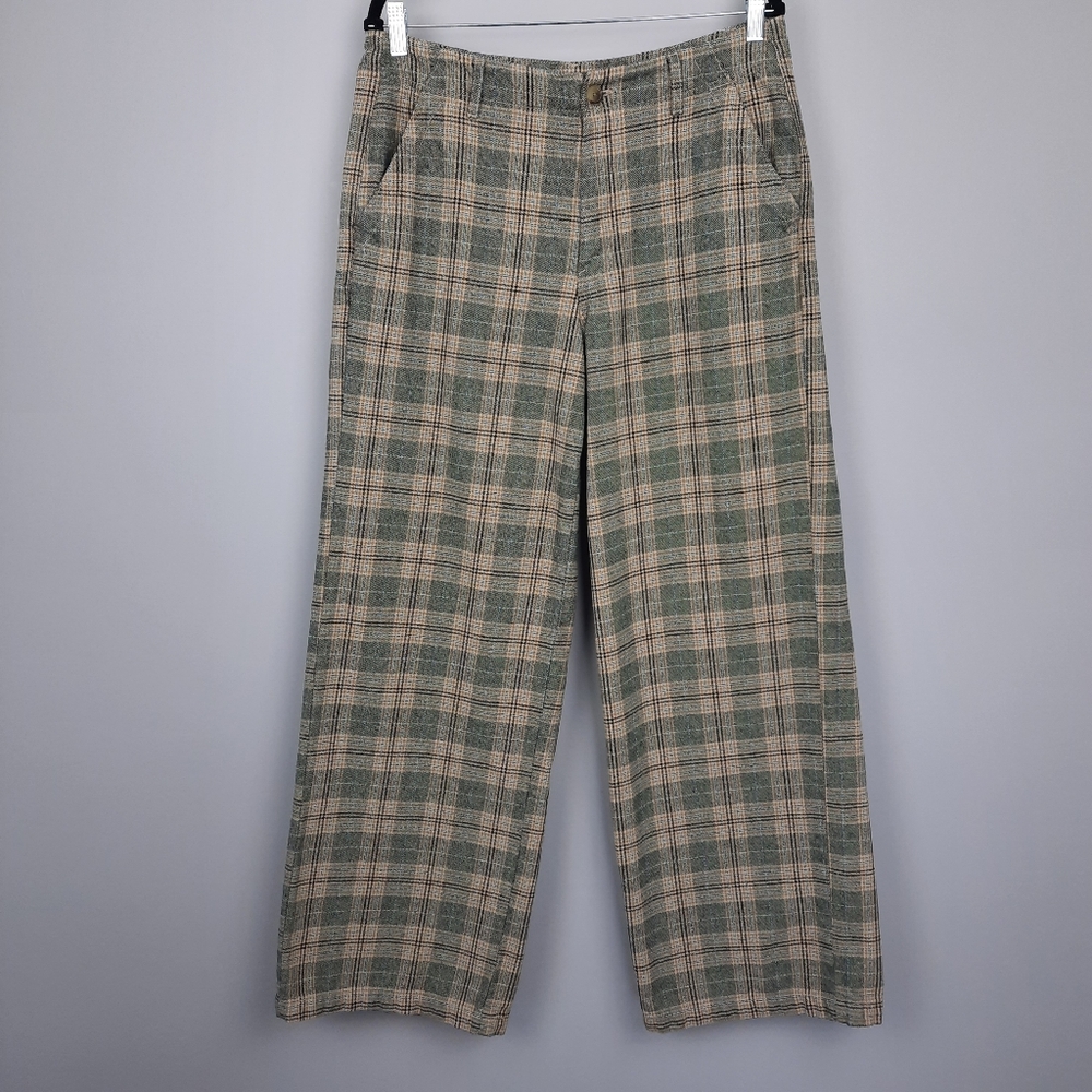 American Eagle Outfitters Green and Beige Plaid Wide-Leg Pants